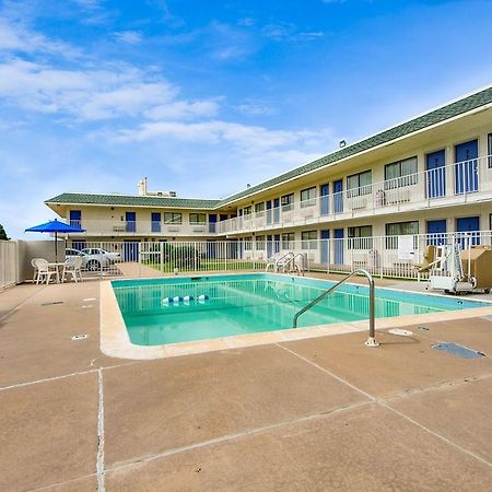Motel 6-Muskogee, OK Buitenkant foto
