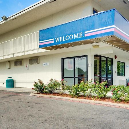 Motel 6-Muskogee, OK Buitenkant foto
