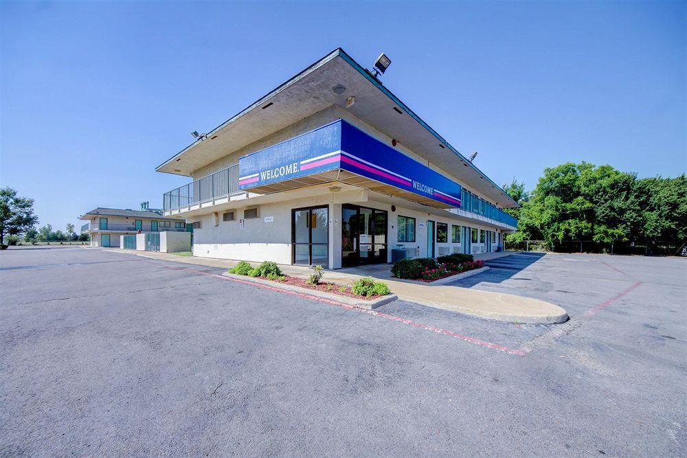 Motel 6-Muskogee, OK Buitenkant foto